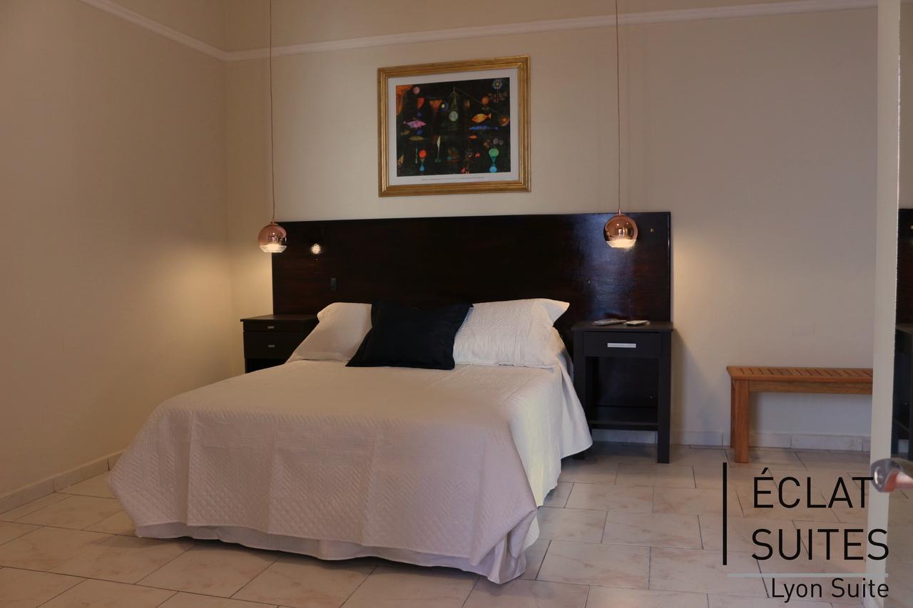 Eclat Suites Hotel Boutique Villa Mercedes Ruang foto