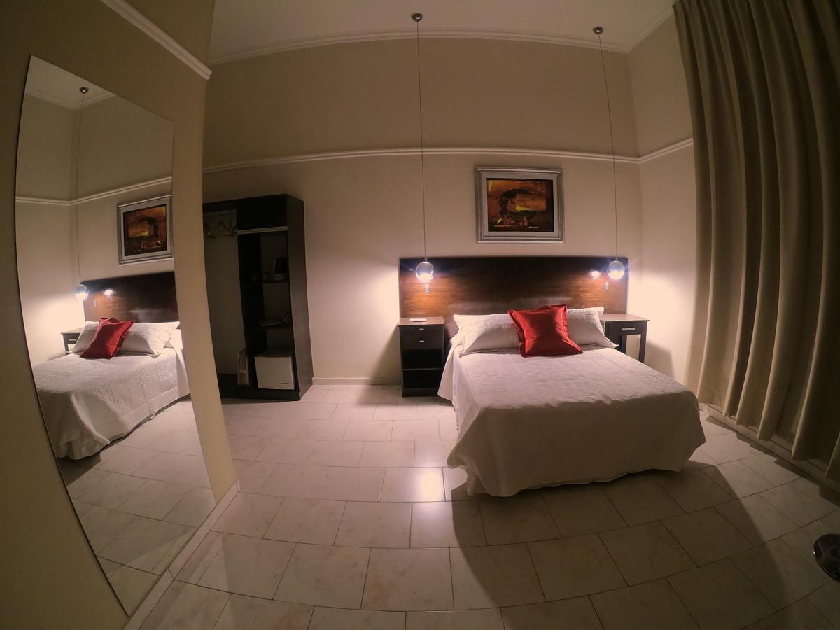 Eclat Suites Hotel Boutique Villa Mercedes Ruang foto